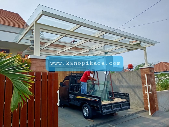 Kanopi Kaca Tempered 10mm - Solusi Kanopi Modern Kanopi Kaca Tempered 10mm - Solusi Kanopi Modern